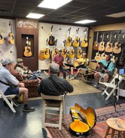 Harry’s Guitar Shop